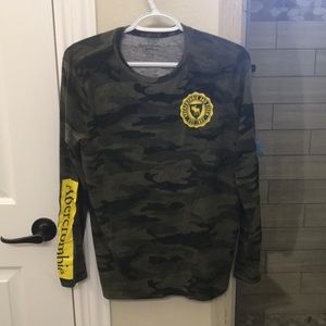 Abercrombie Camo long sleeve tee
